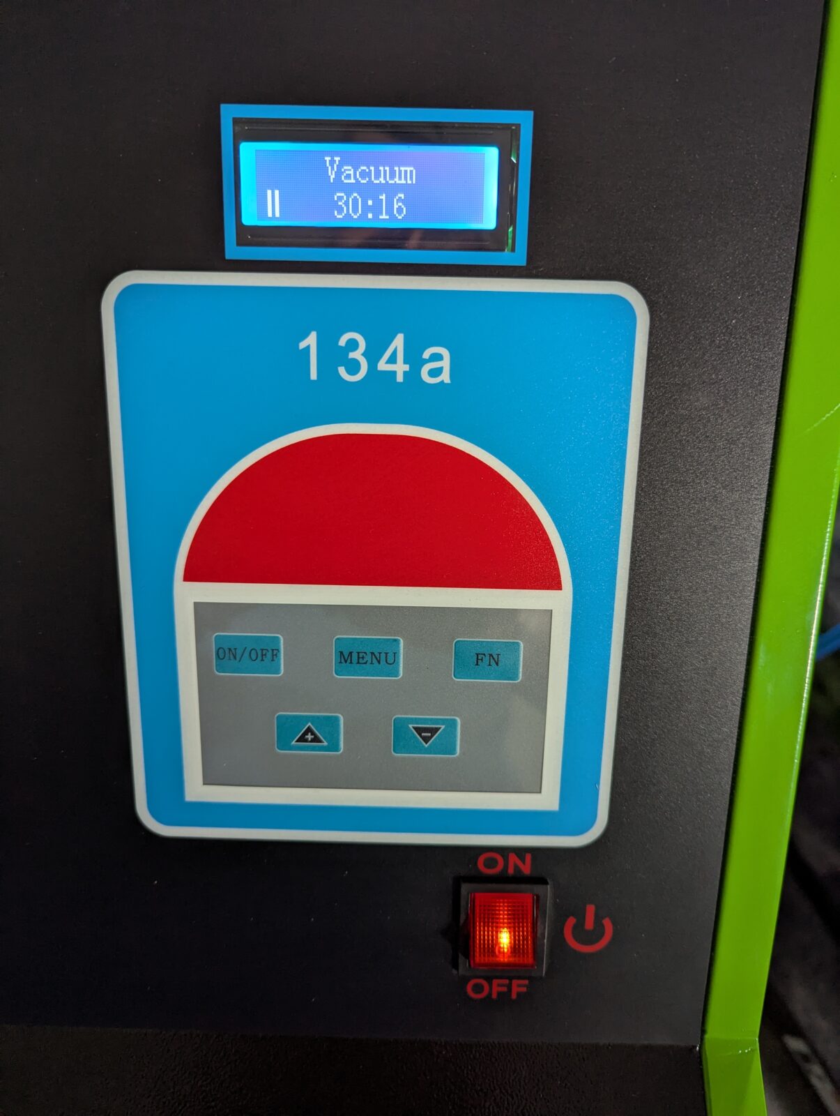 AA4C Car Refrigerant Recovery (1)